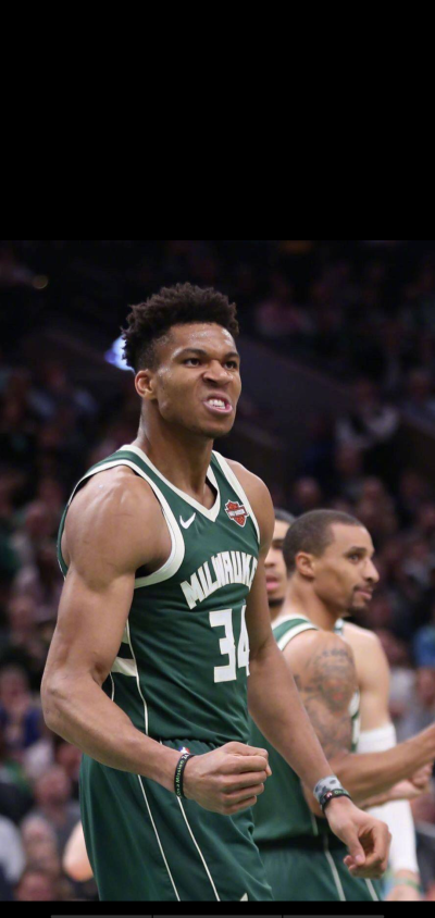 半场战报：三镇0-2山东，泽卡建功，刘洋破门（上半场结束：山东2-0领先三镇，泽卡、刘洋先后破门）