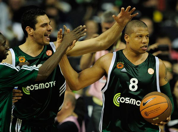 詹俊：德国缺乏顶级中卫压阵；荷兰世界杯进四强难（詹俊：德国缺少顶尖中卫镇守，荷兰晋级世界杯四强难度大）