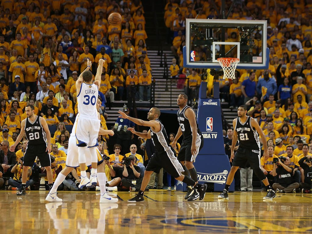 2025赛季中超主场成绩排名：申花34分居首，海港31分排名第五（2025赛季中超主场积分榜：申花34分领跑，海港31分位列第五）